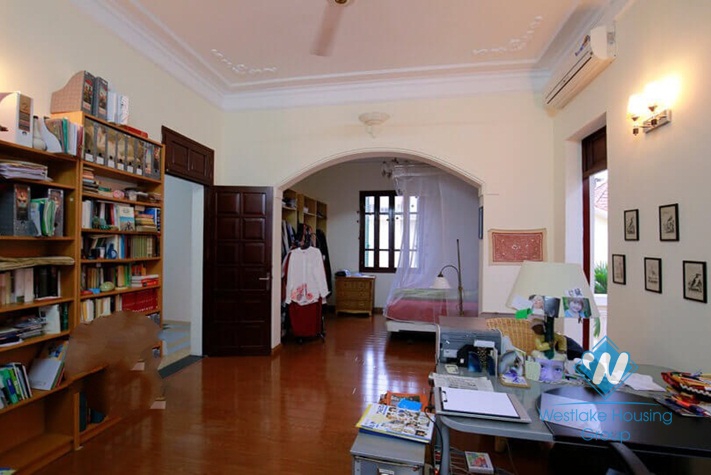 Spacious villa with swimming pool for rent in Tay Ho